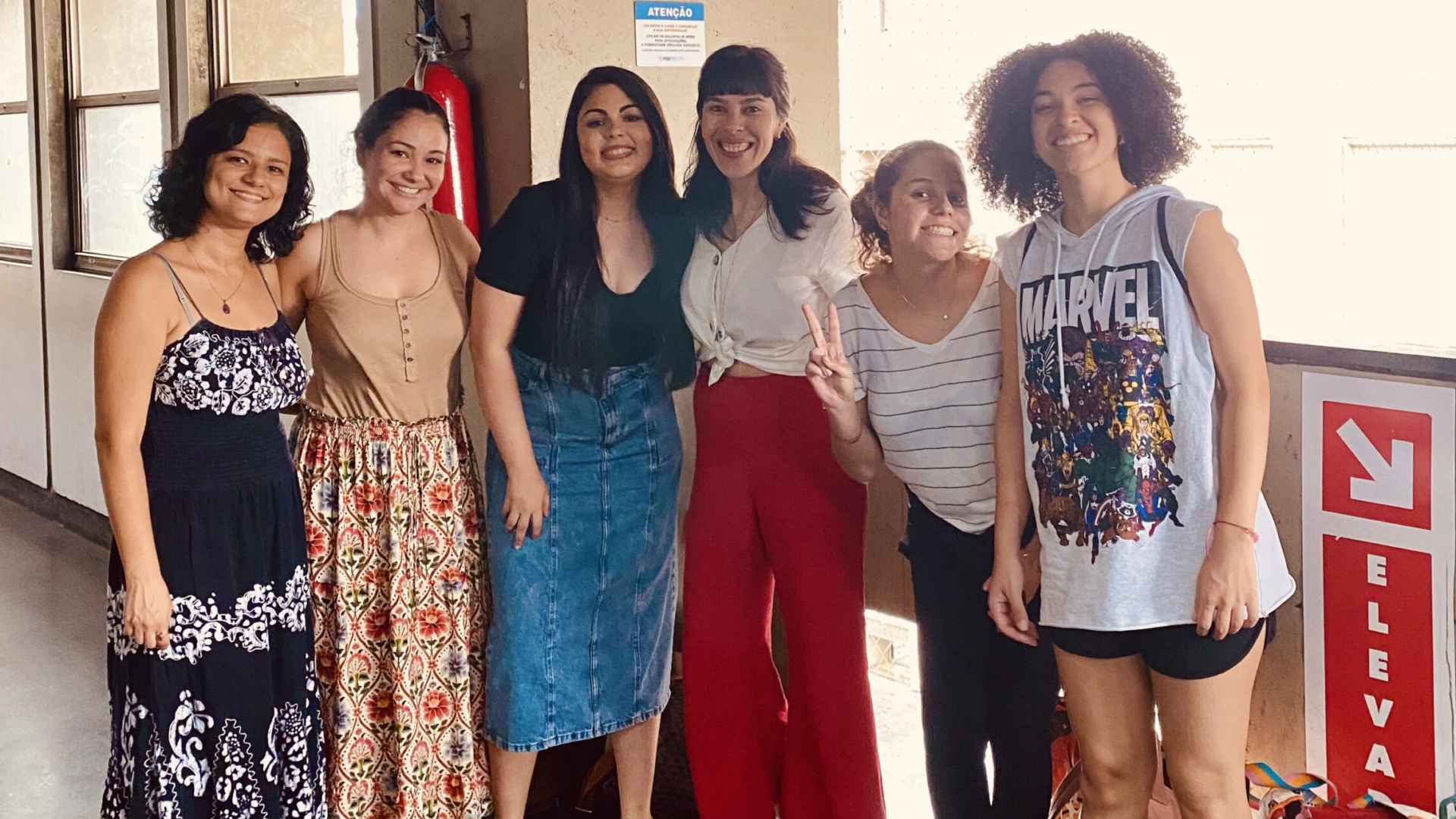 Foto do grupo reunido em dezembro de 2023, na Faculdade de Educação UERJ